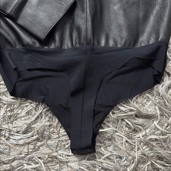 Commando Lightweight Faux Black Button Down Leather bodysuit Size Small - Picture 10 of 14